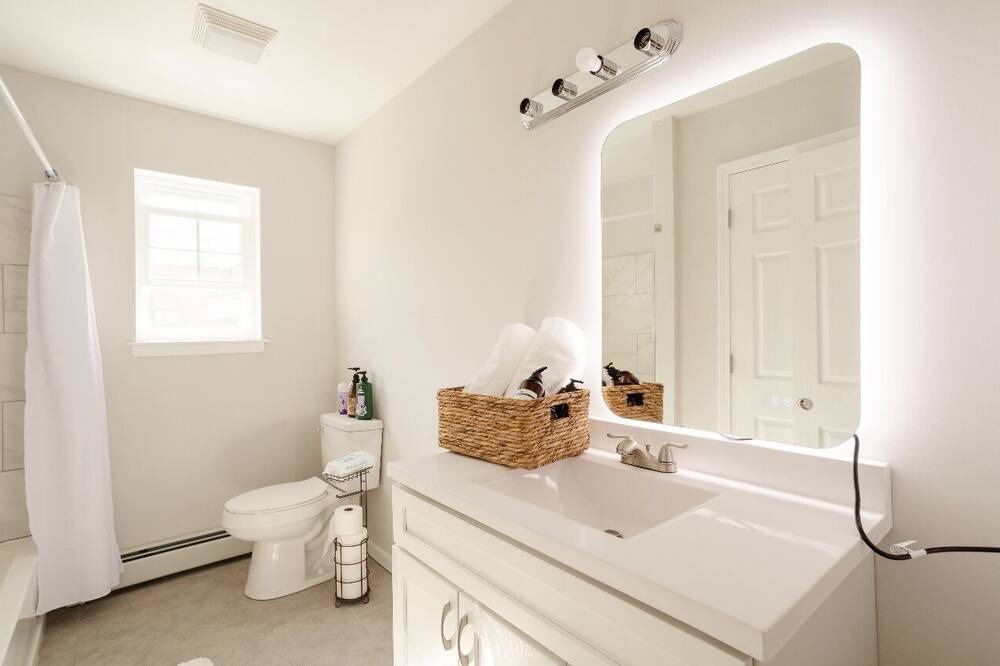 Photo of Bathroom in Middletown