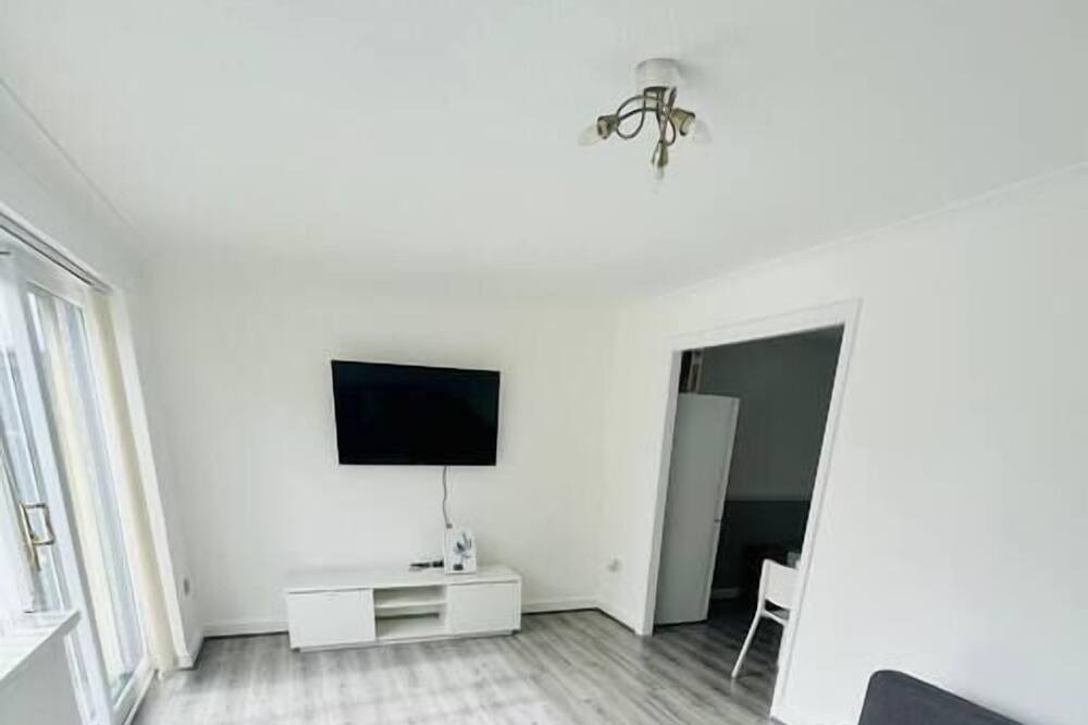 Photo of Others in Cheetham Hill