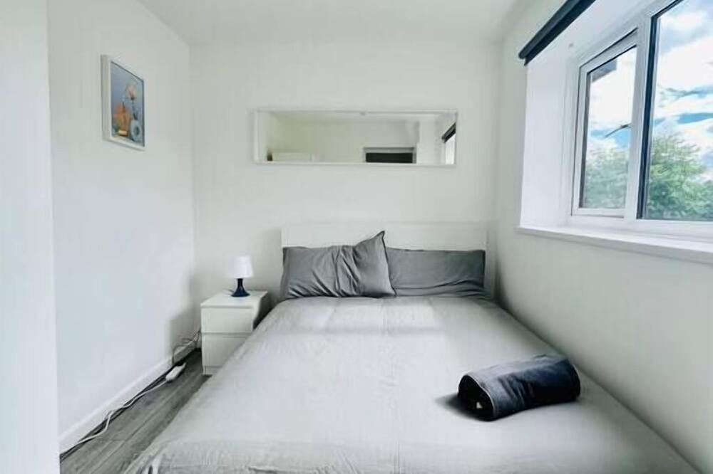 Photo of Others in Cheetham Hill