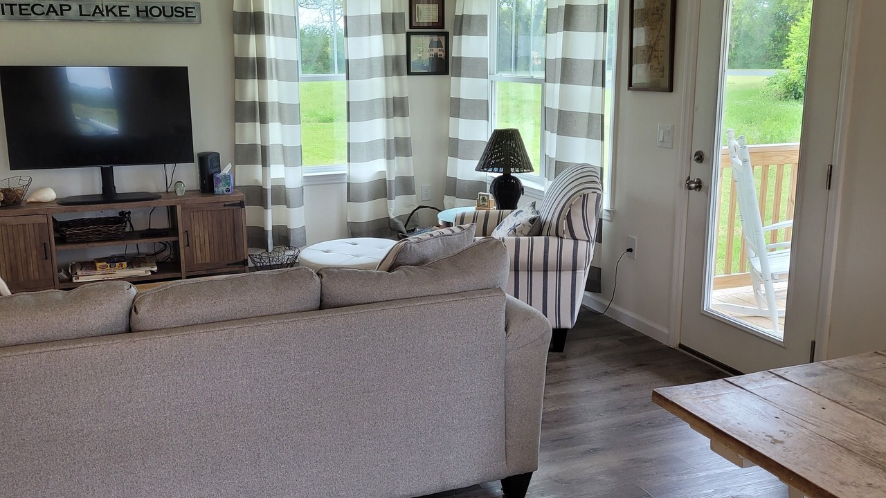 Photo of Livingroom in Cape Charles