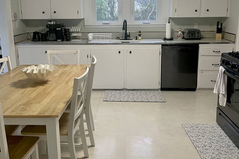 Photo of Kitchen in Westhampton