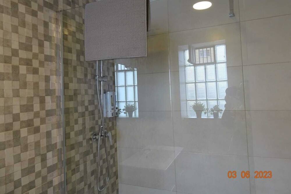 Photo of Bathroom in Burgos