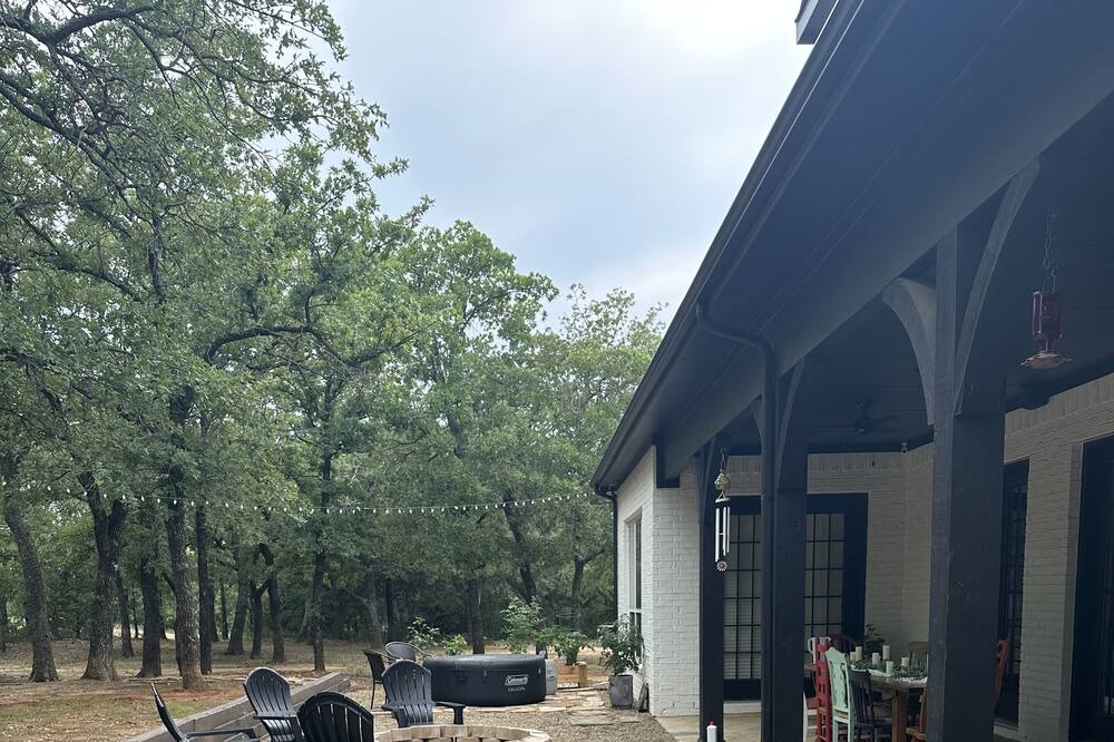 Photo of Outdoor in Bowie