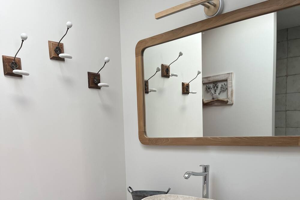 Photo of Bathroom in Notre-Dame-de-Monts