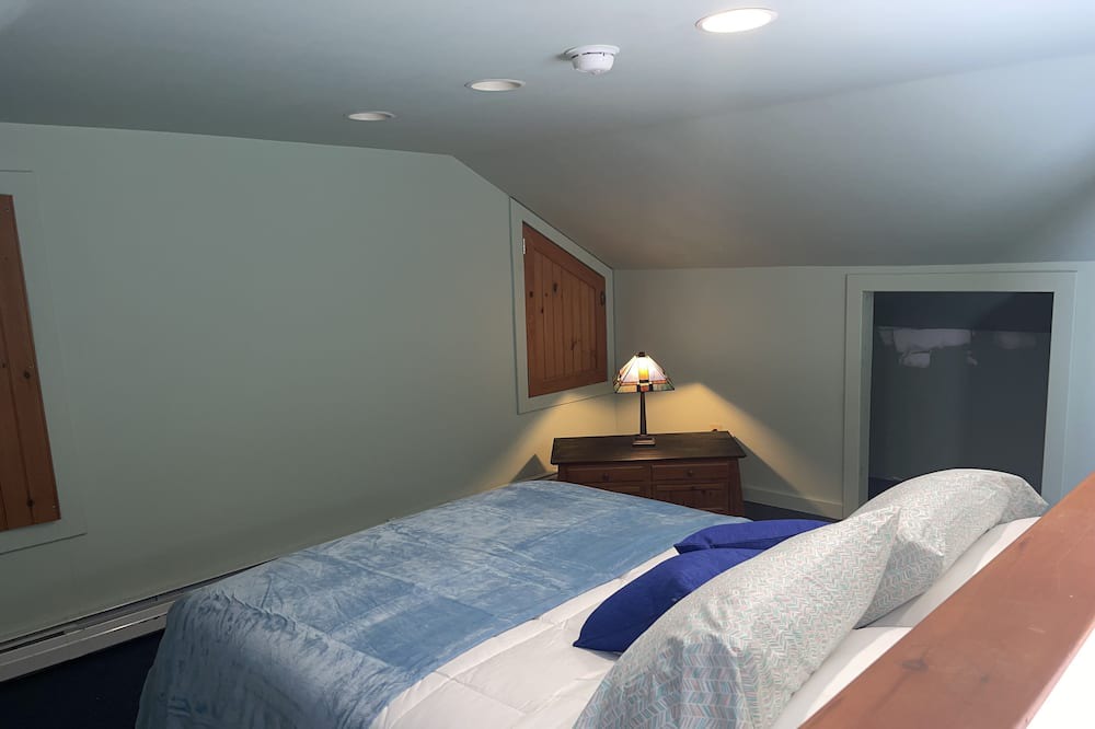 Photo of Bedroom in Chaumont