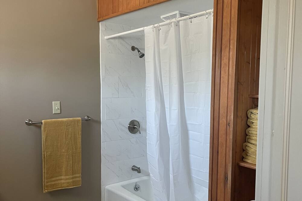 Photo of Bathroom in Chaumont