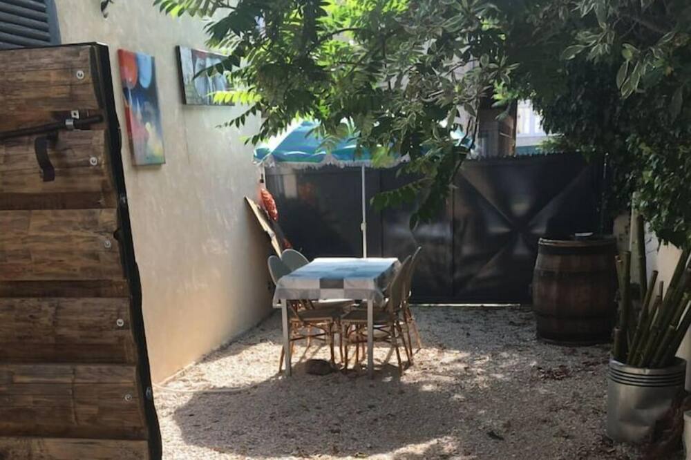 Photo of Outdoor in Louhans