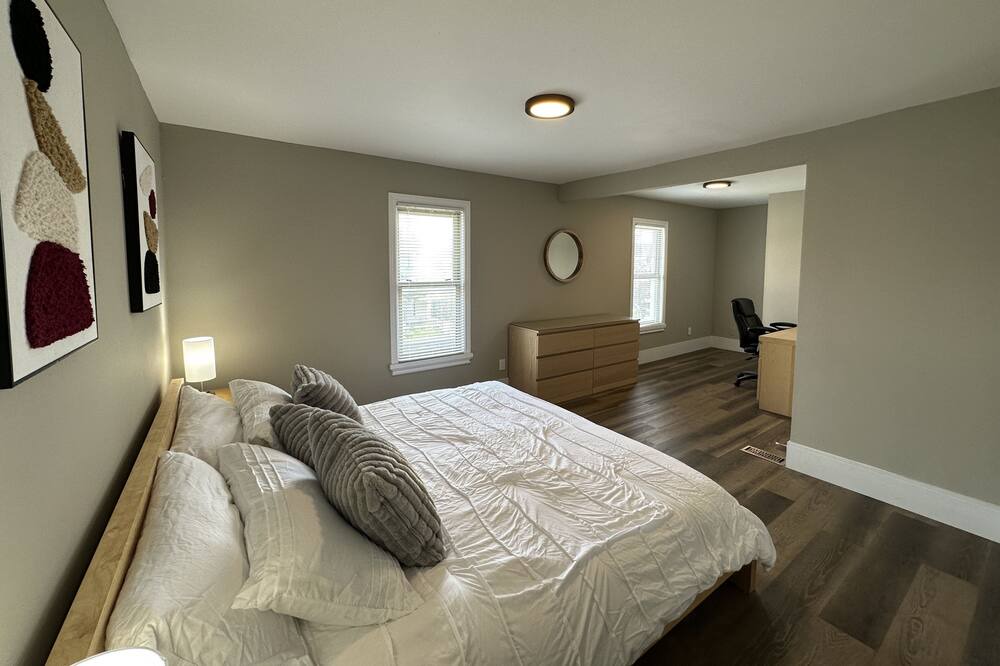 Photo of Bedroom in Walkerville