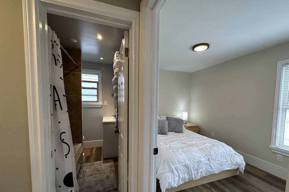 Photo of Bedroom in Walkerville