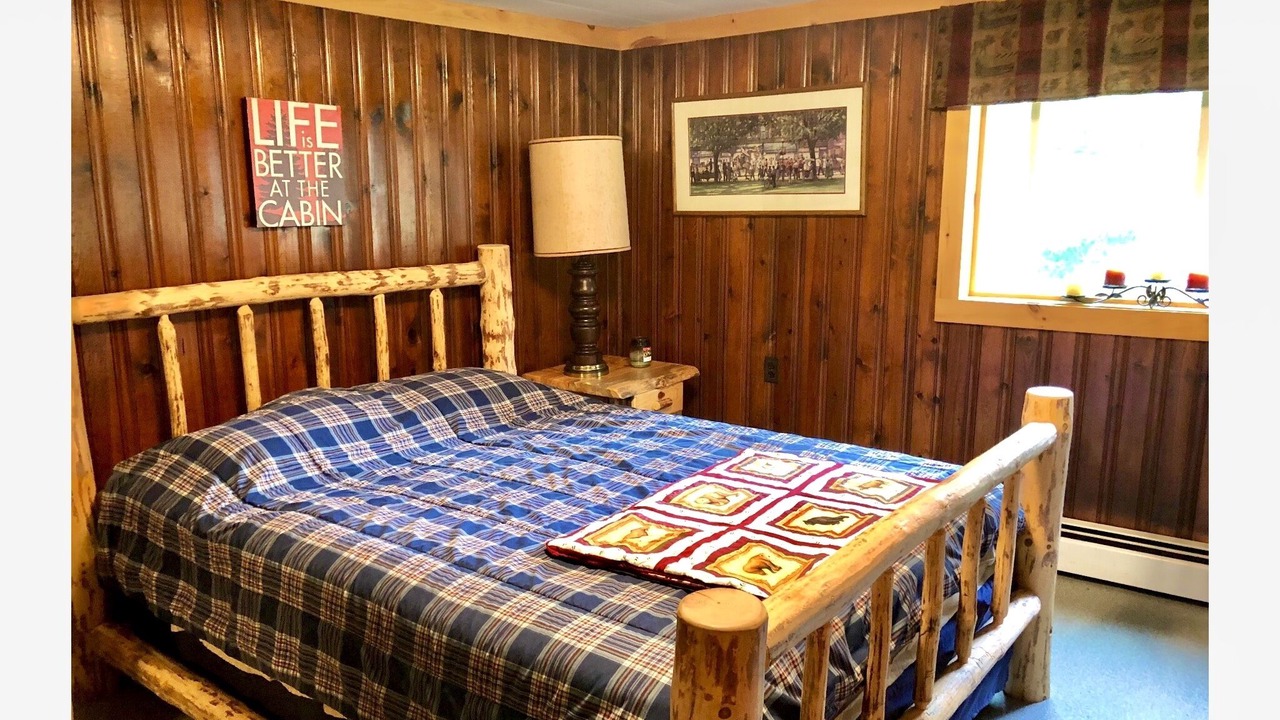 Photo of Bedroom in Cold Brook