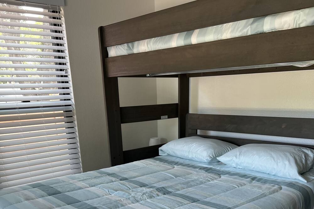 Photo of Bedroom in Marshall Ford Vista