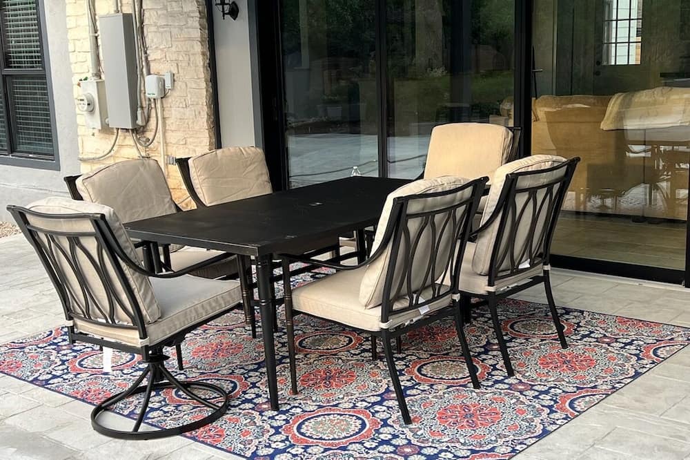 Photo of Patio Balcony in Marshall Ford Vista