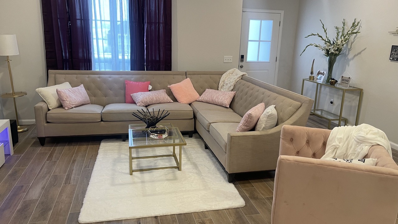 Photo of Livingroom in Edmond
