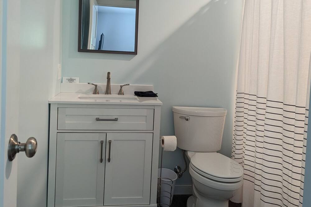 Photo of Bathroom in Dutton