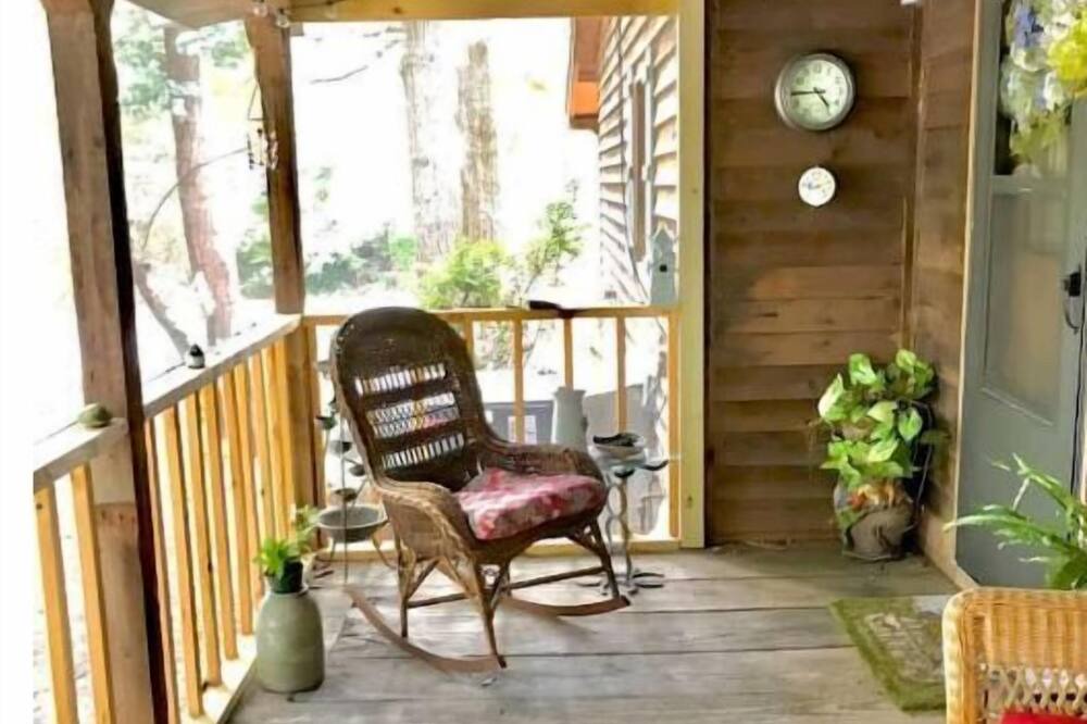 Photo of Patio Balcony in Millbrook