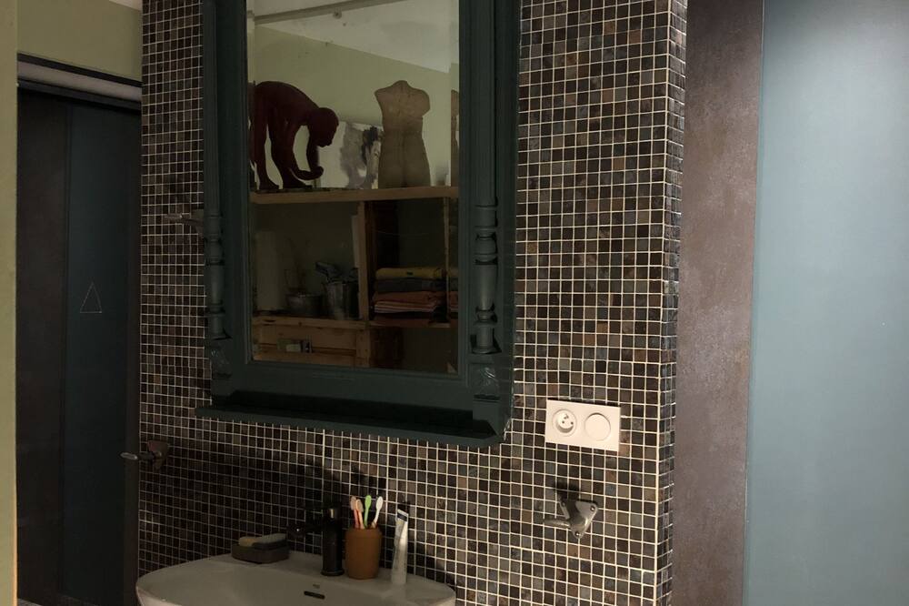 Photo of Bathroom in Montmartin-sur-Mer