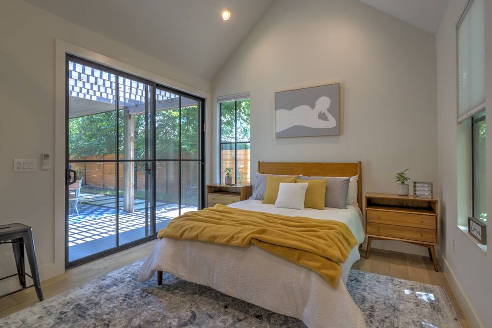 Photo of Bedroom in Brentwood