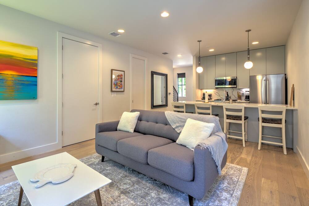 Photo of Livingroom in Brentwood