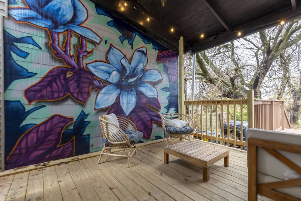 Photo of Outdoor in Smoketown Jackson