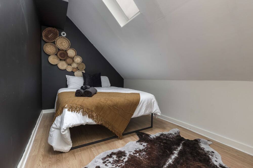 Photo of Bedroom in Smoketown Jackson