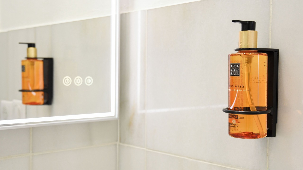 Photo of Bathroom in Albert