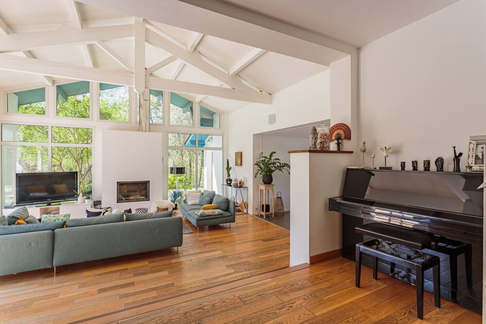 Photo of Others in Arbonne