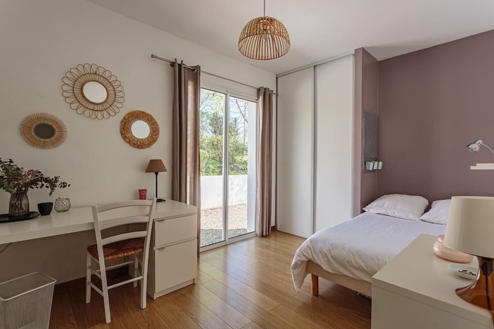 Photo of Bedroom in Arbonne