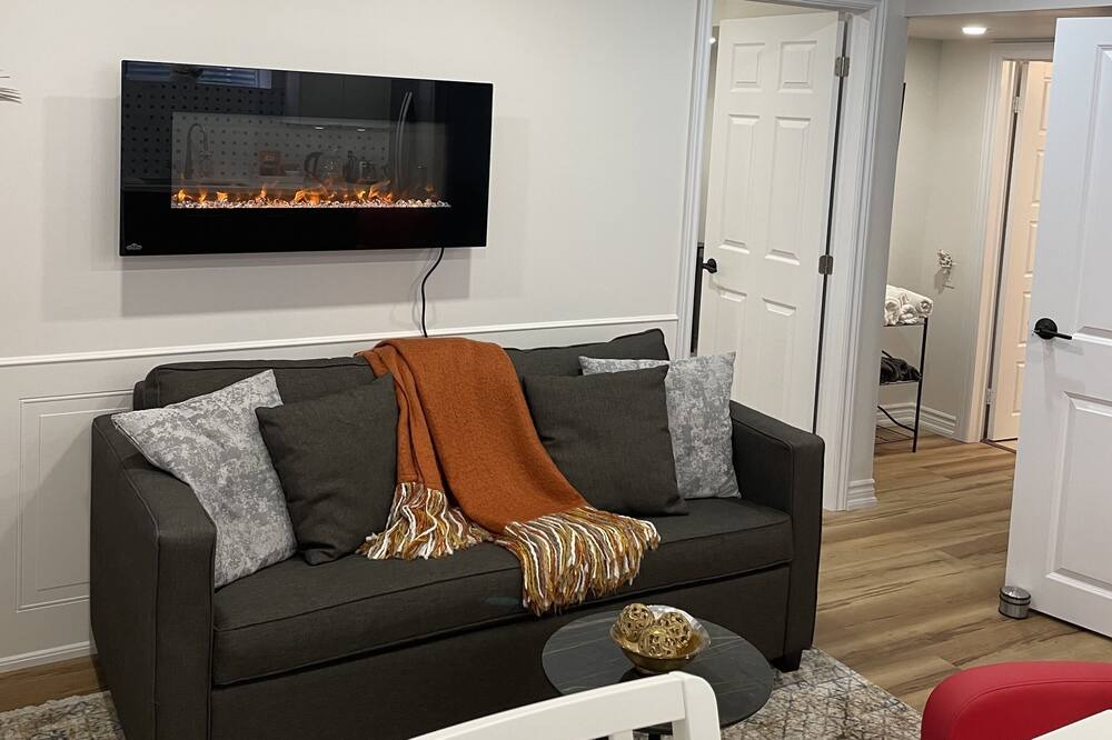 Photo of Bedroom in Newmarket