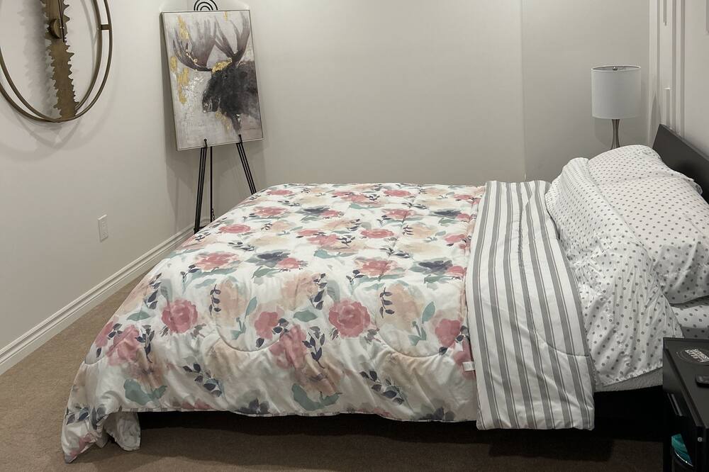 Photo of Bedroom in Newmarket