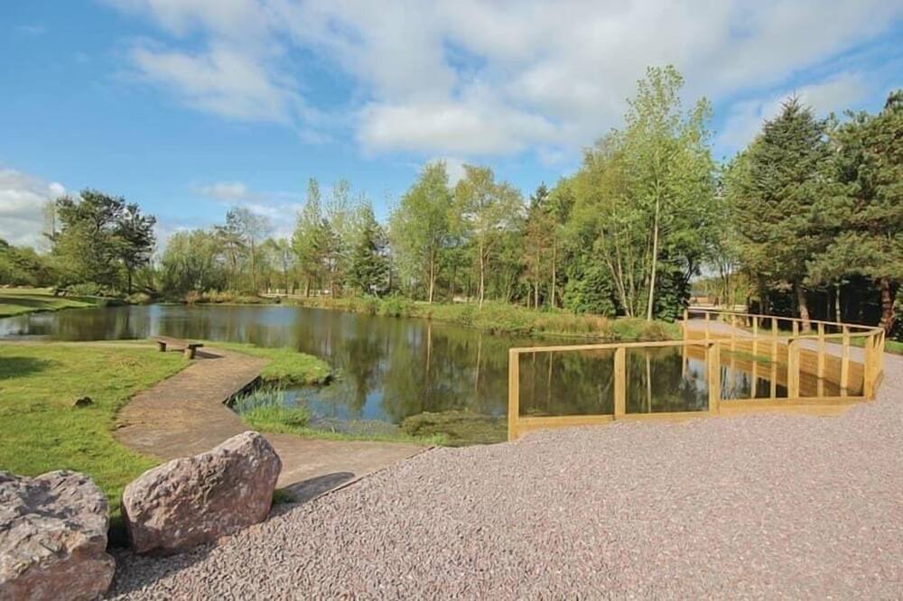 Photo of Others in Annan