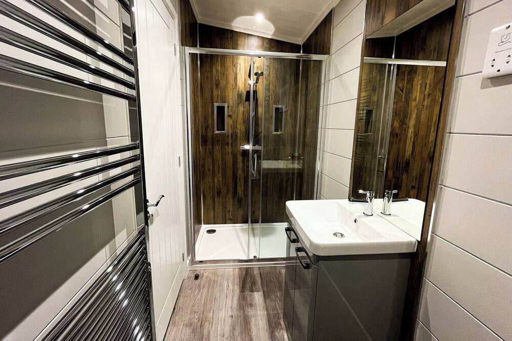 Photo of Bathroom in Annan