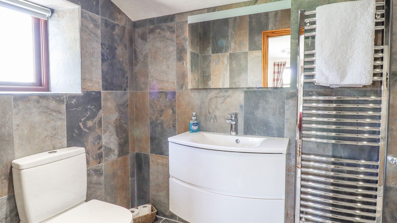 Photo of Bathroom in Fourstones Near Bentham