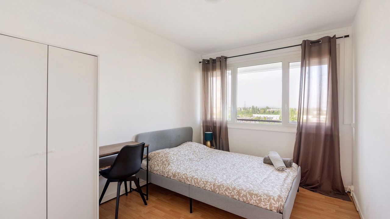 Photo of Others in Ris Orangis