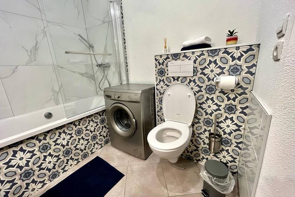 Photo of Bathroom in Colomiers