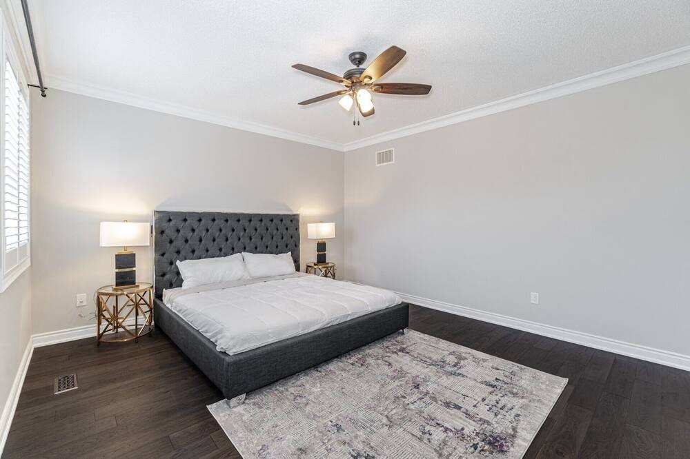 Photo of Bedroom in Halton Regional Municipality