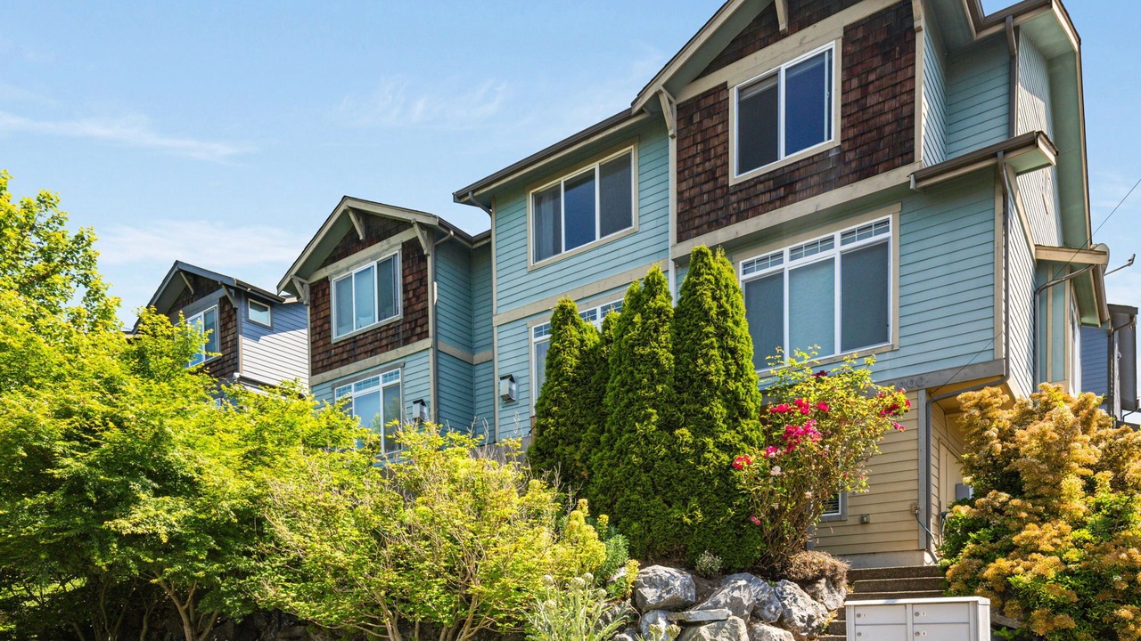 Photo of Outdoor in Eastlake