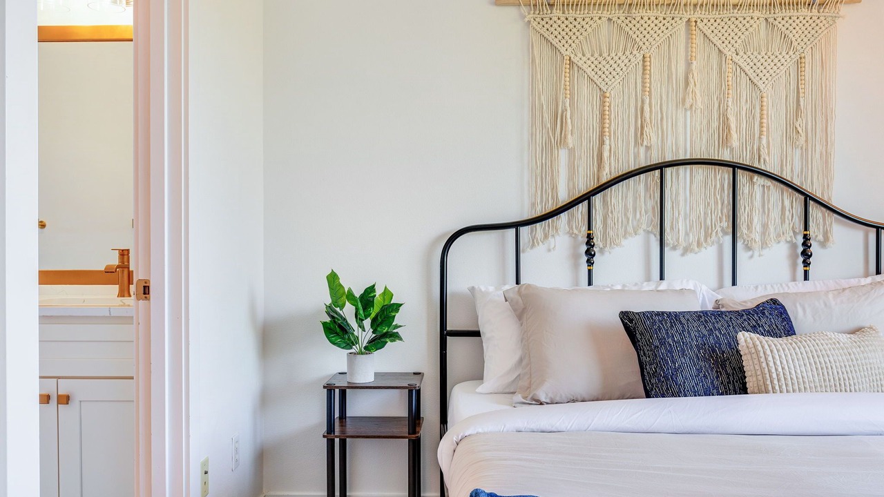 Photo of Others in Eastlake