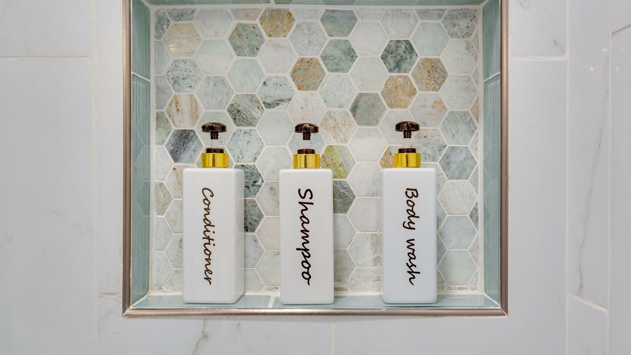 Photo of Others in Eastlake