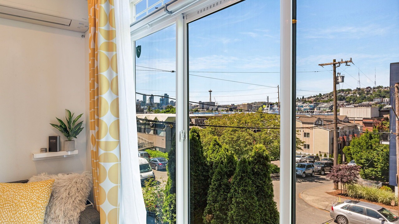 Photo of Others in Eastlake