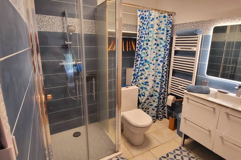 Photo of Bathroom in Habas
