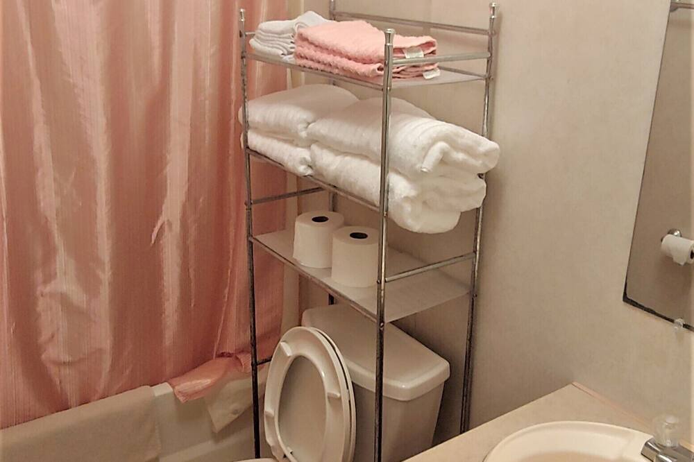 Photo of Bathroom in Saint Maurice
