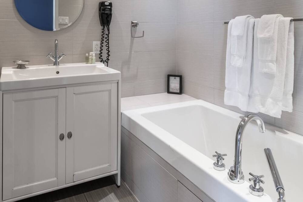Photo of Bathroom in Latin Quarter
