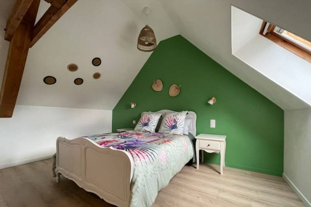 Photo of Bedroom in Lanouee