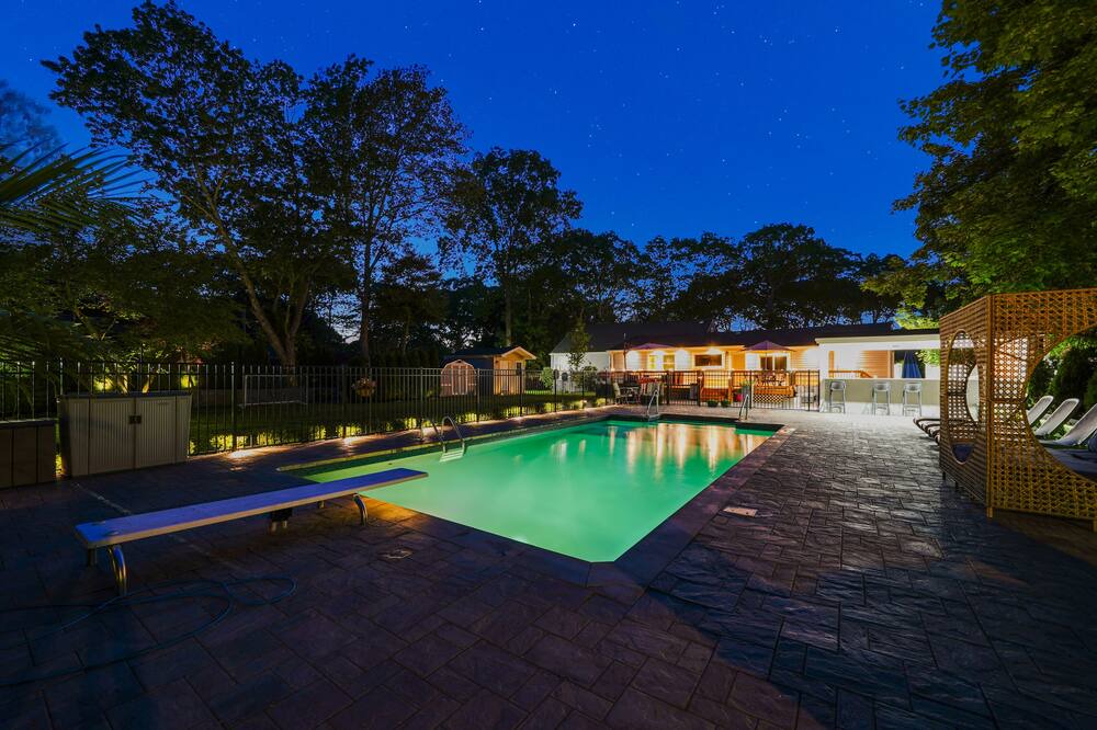 Photo of Outdoor in Shirley