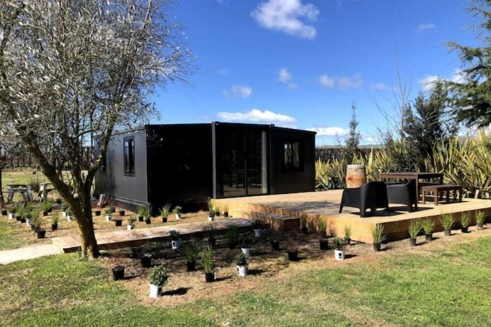 Photo of Outdoor in Longlands