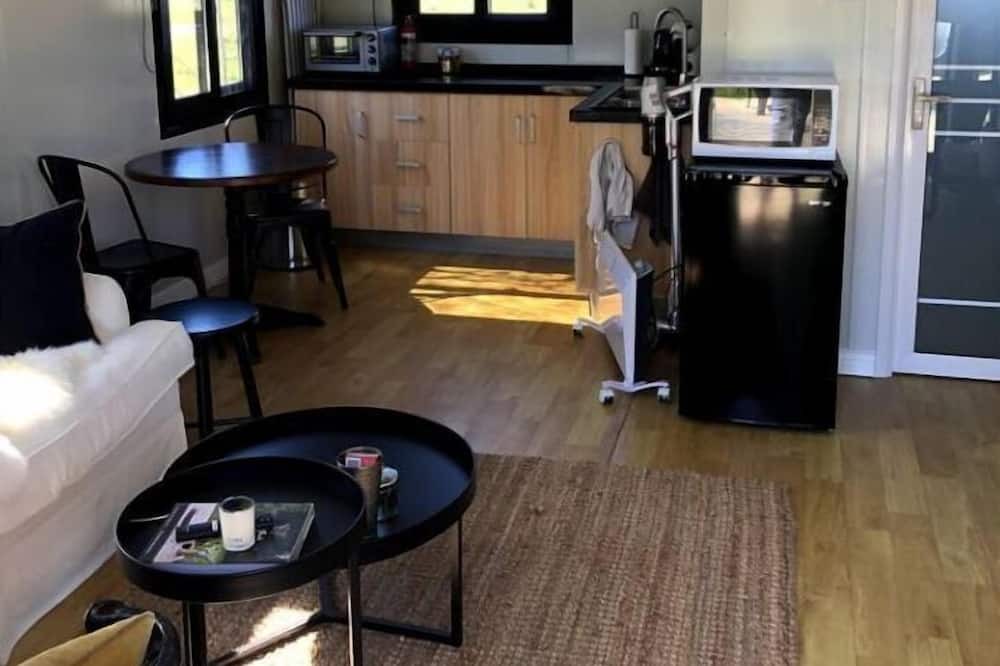 Photo of Others in Longlands