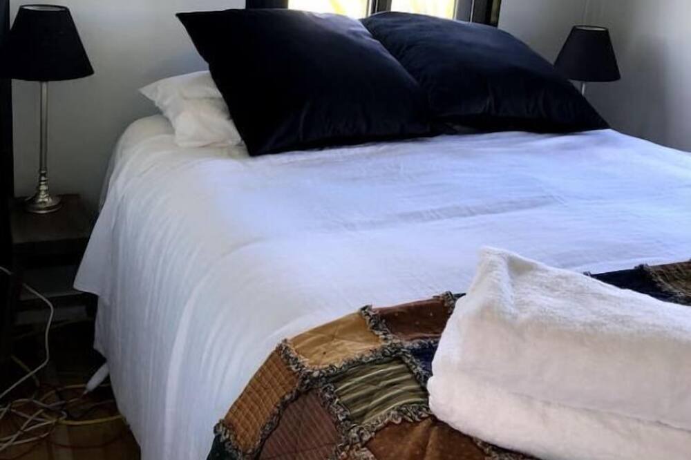 Photo of Bedroom in Longlands