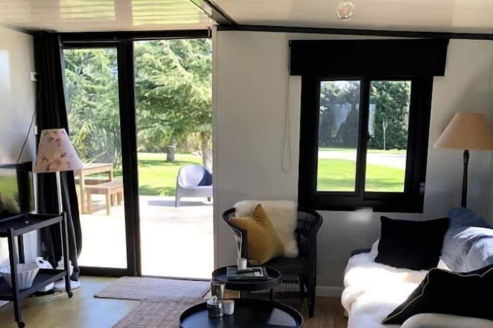 Photo of Livingroom in Longlands