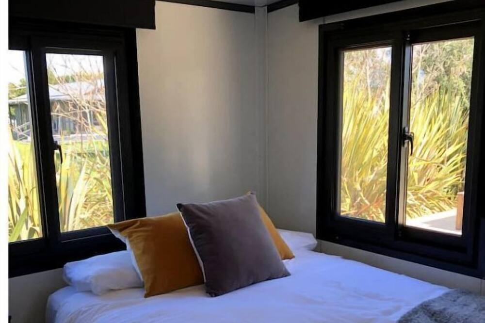 Photo of Bedroom in Longlands