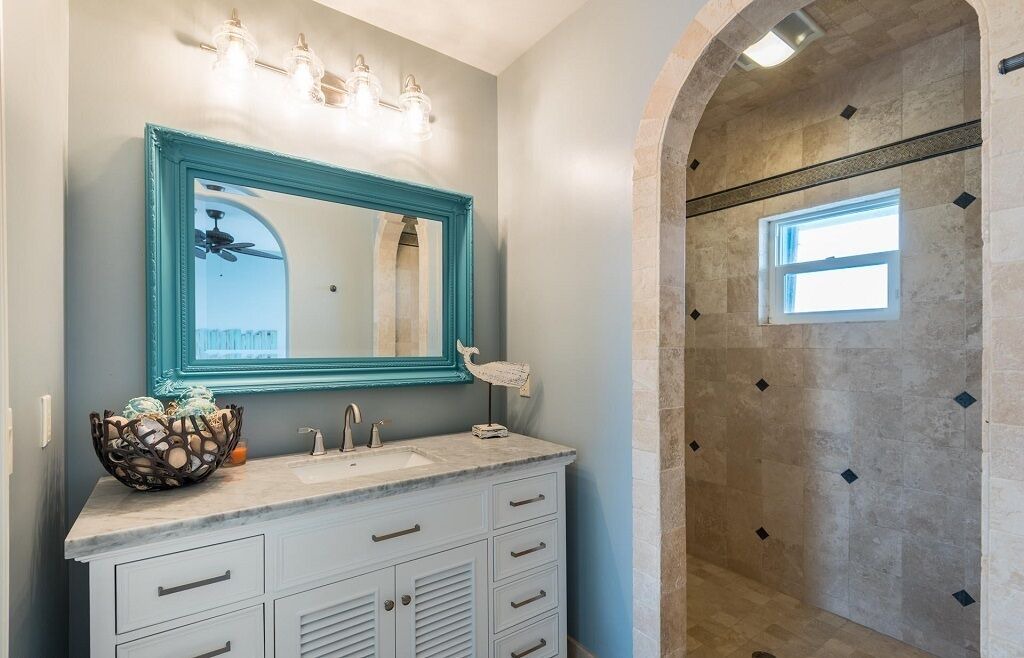 Photo of Bathroom in Melbourne Beach